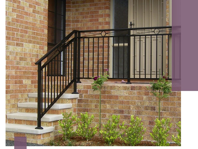 Уличные перила из металла под ключ в Лесосибирске