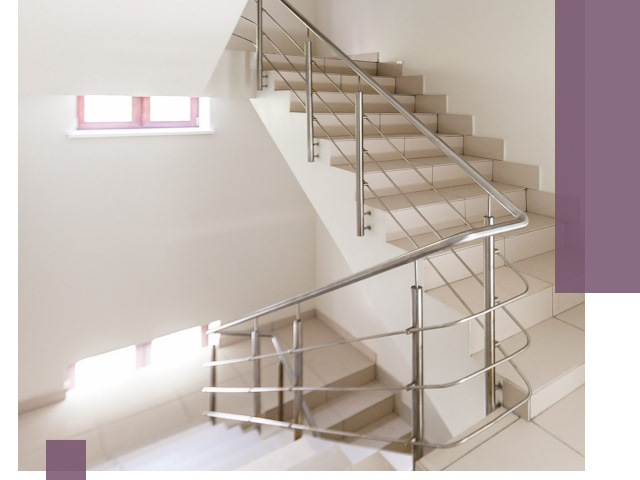 Установка и замена перил в подъезде в Лесосибирске