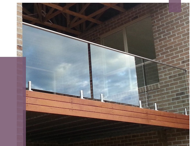 Стеклянные парапеты на крыше и террасе в Лесосибирске от 11717 руб. | ПРОЛЁТ-Лсс