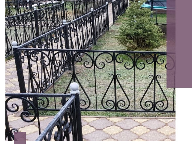 Кованые газонные ограждения под ключ в Лесосибирске